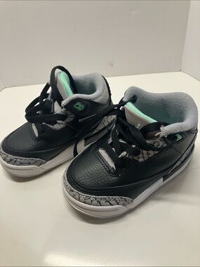 Nike BabyBlack and Gray High-Top Sneakers with Mint Accents